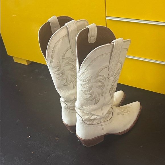 Tecovas Annie Bone Cowboy Boots - Picture 4 of 6